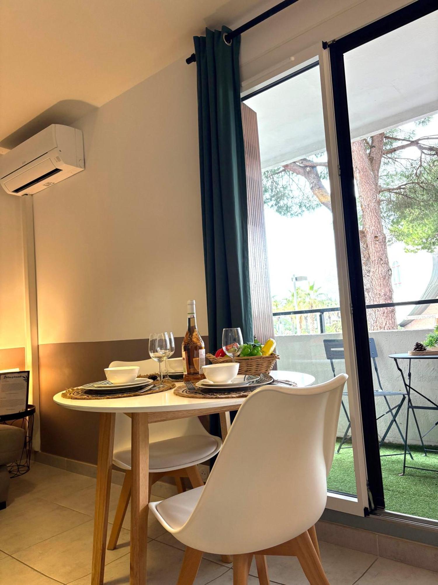 לה גרנד מוט L'Amazone Studio Plein Centre Plages A 2Min Clim Wifi Sur Le Port - Top Prosconciergerie- מראה חיצוני תמונה