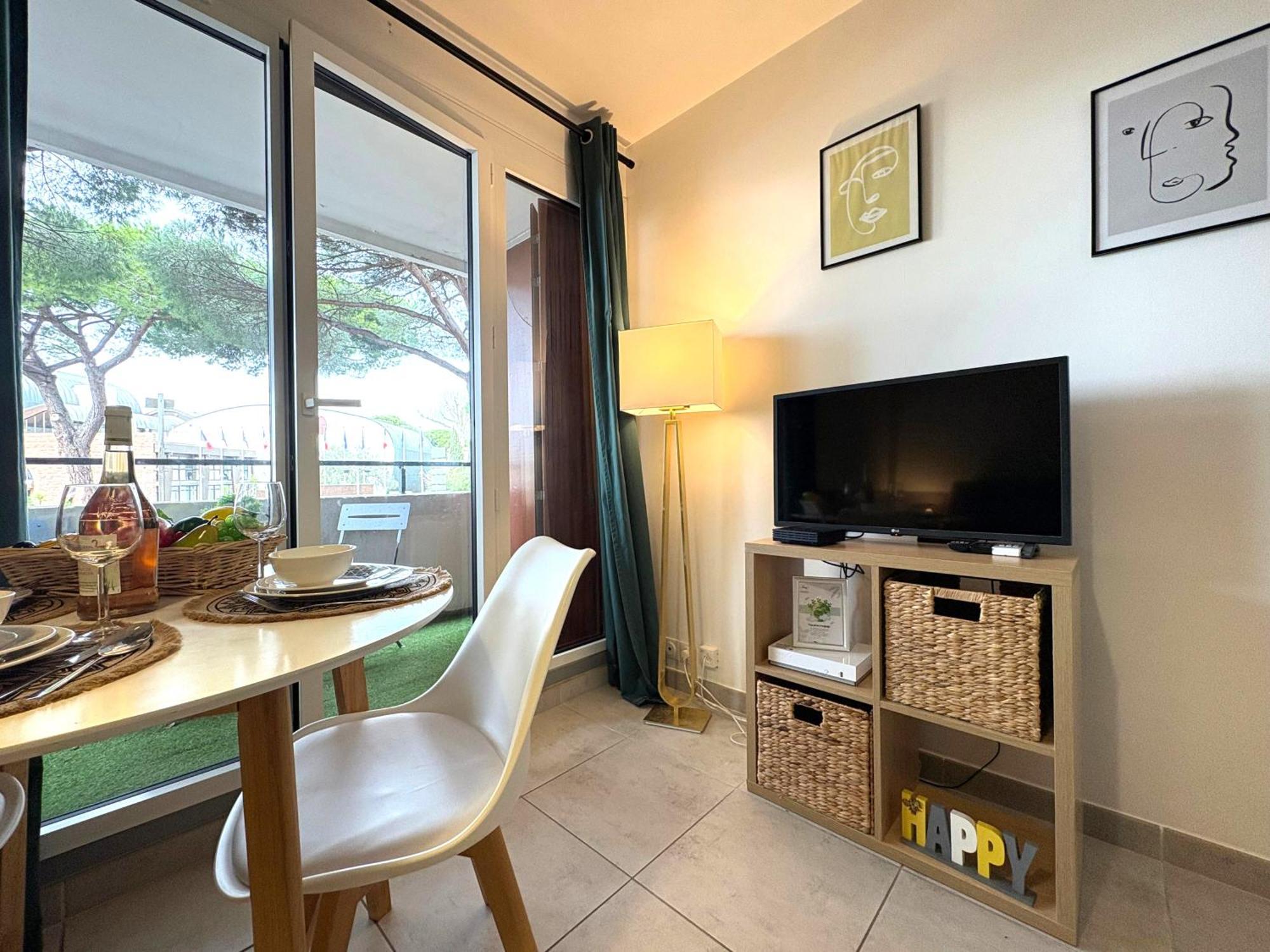 לה גרנד מוט L'Amazone Studio Plein Centre Plages A 2Min Clim Wifi Sur Le Port - Top Prosconciergerie- מראה חיצוני תמונה